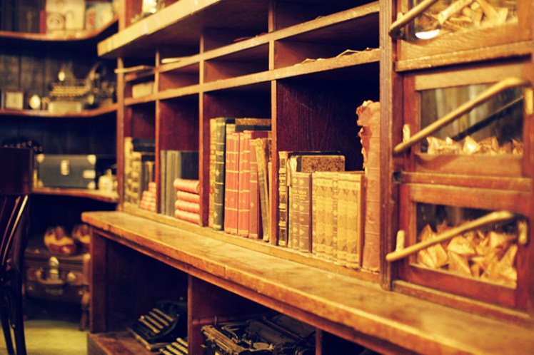 Bookshelf
