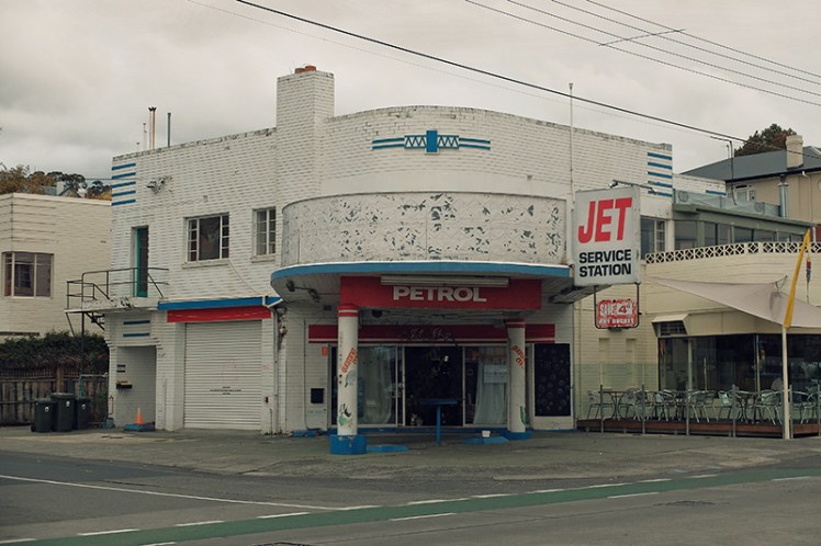 The very funky Jet Service Station building is a great example of 1950's style.