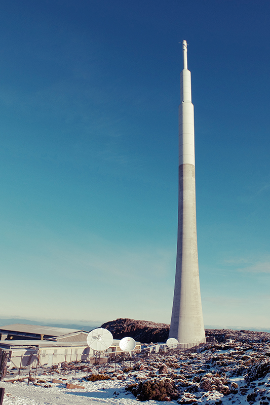 The concrete broadcasting tower which was erected in 1995 sends out the signals for the local TV and radio stations.