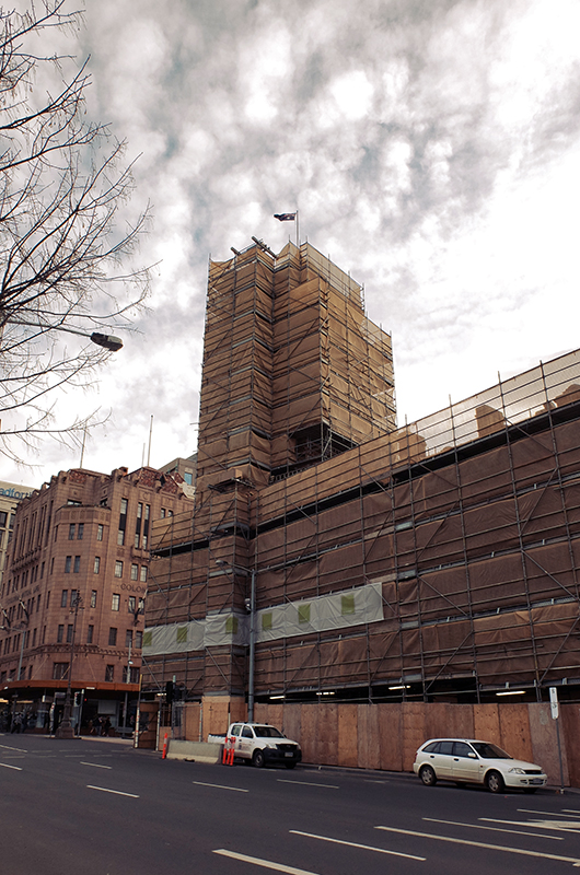 Unfortunately the General Post Office (2) is currently undergoing renovation and therefore not the most photogenic of sights. Unless you're really into your scaffolding that is.
